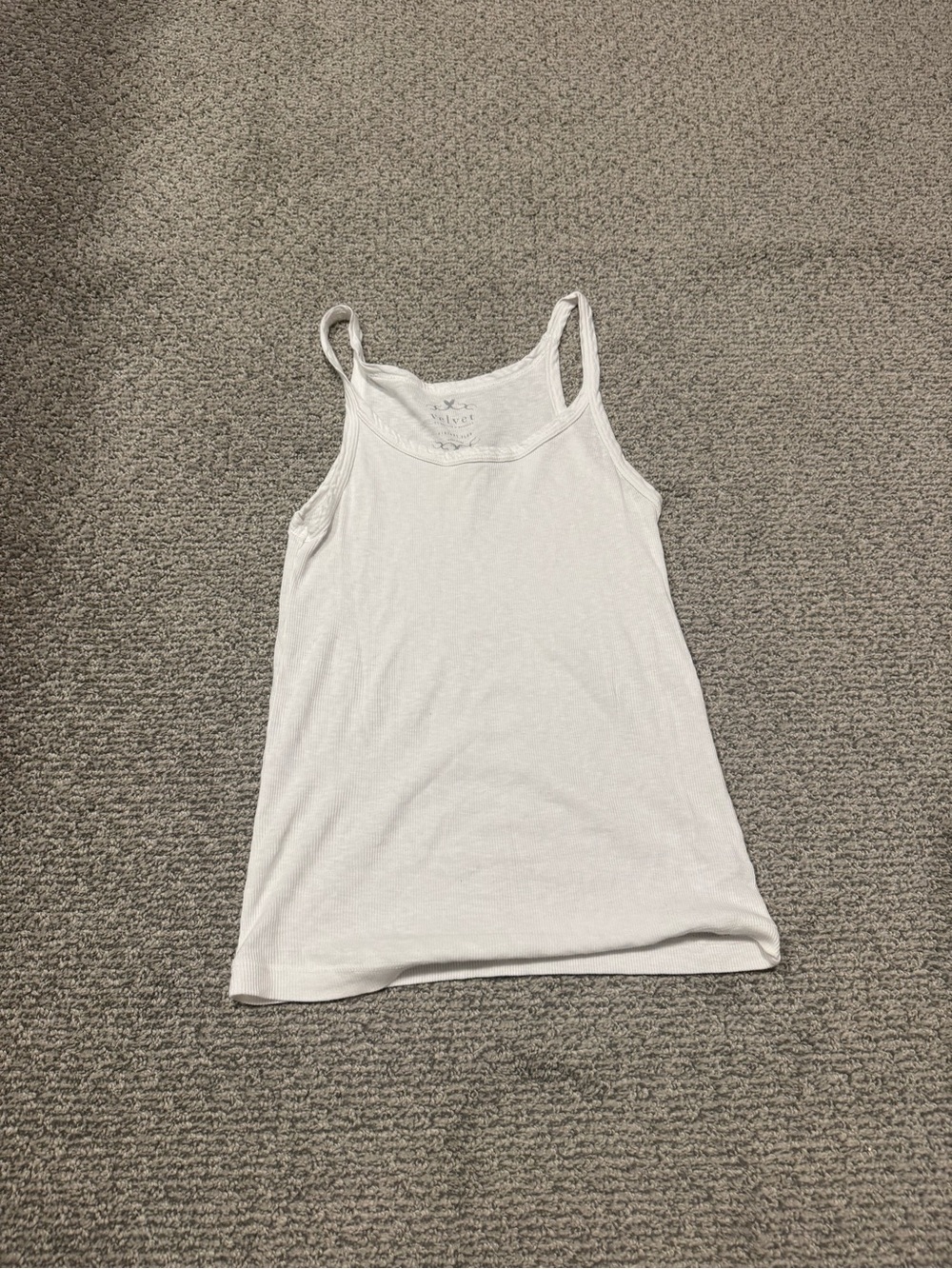 Velvet by Graham & Spencer White Slim Scoop Neck Tank